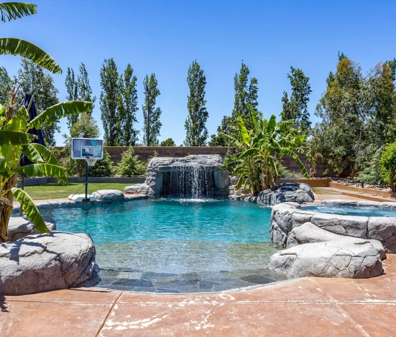 About Custom Designed Pool with Water Features
